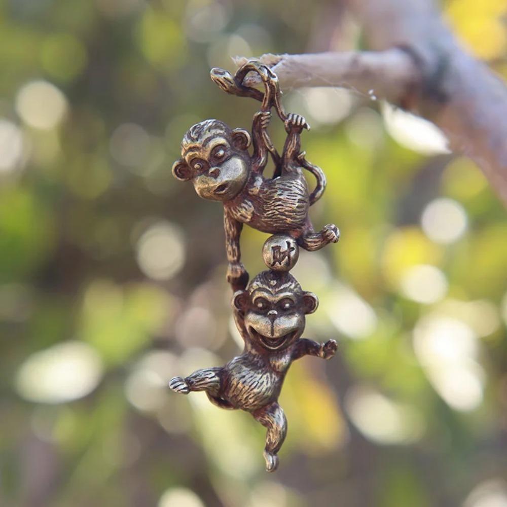 1 шт. Античная медная фигурка лазающей обезьяны, миниатюрное настольное украшение, подвесной латунный забавный животный декор для дома, аксессуары