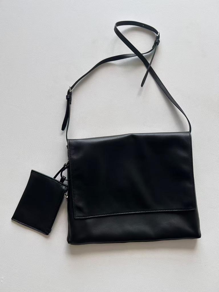 THE-ROW New Style Sheepskin Tassel Decoration Versatile Large Capacity Bag Single Shoulder Underarm Vintage Style Bag