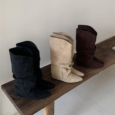 Женские замшевые плиссированные ботфорты на скрытой платформе, новые осенне-зимние 2025 года, с острым носком, в стиле вестерн, ковбойские, с отворотом, полусапоги