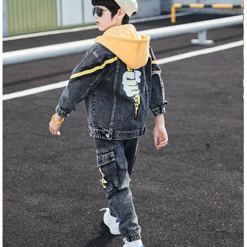 Children's Denim Suit Boys Korean Version of The Spring and Autumn Boys Jacket + Jeans Suit 12 Years Old