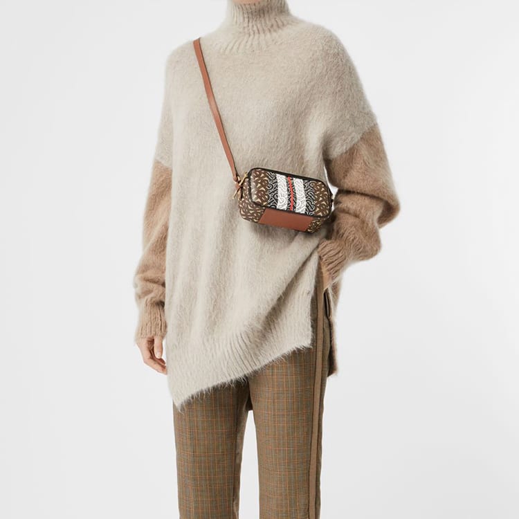 Burberry Stripes Canvas Camera Bag, One Shoulder Handheld, Crossbody Bag Unisex Malle Brown 80251701