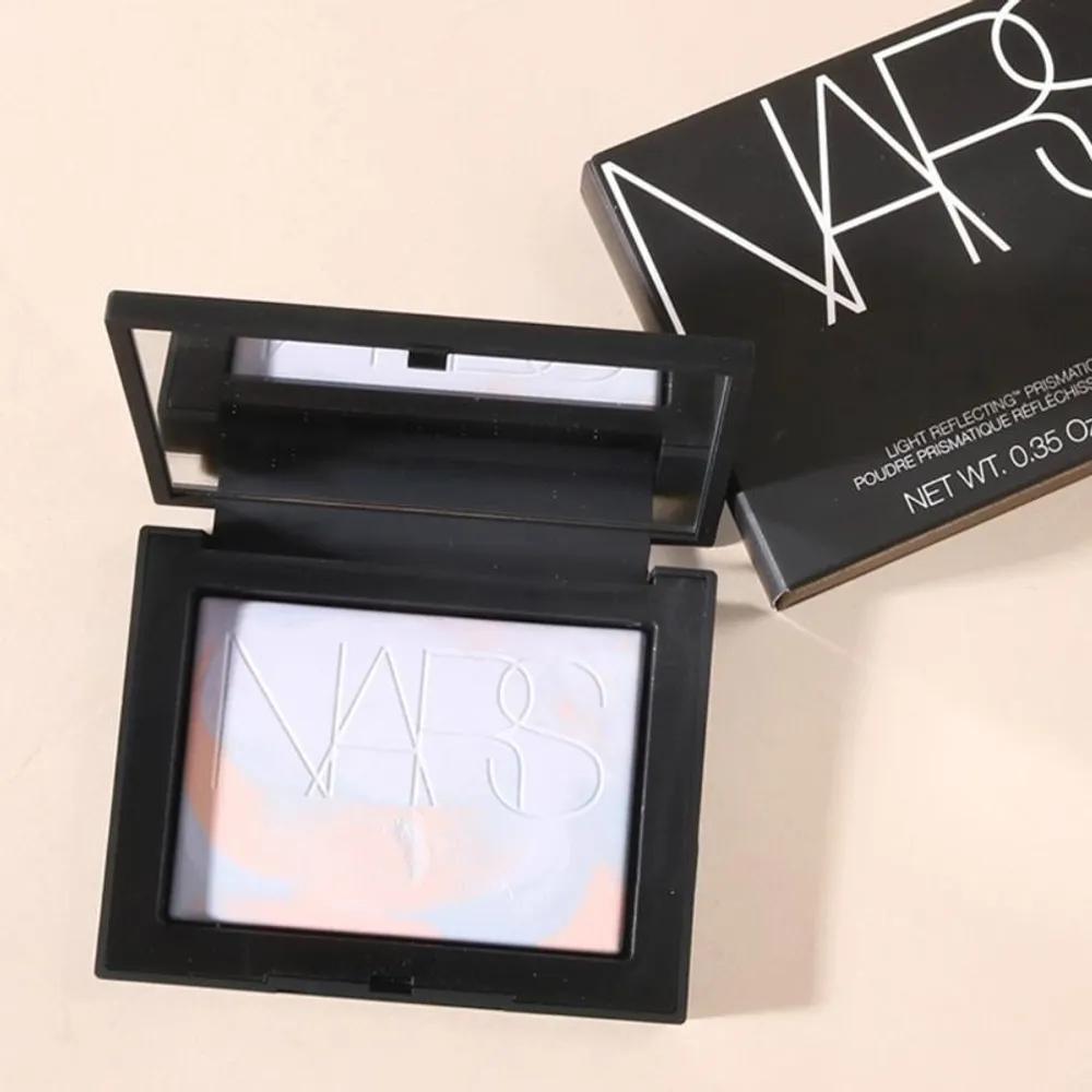 NARS Light Reflecting Prismatic Powder Interstellar 10g