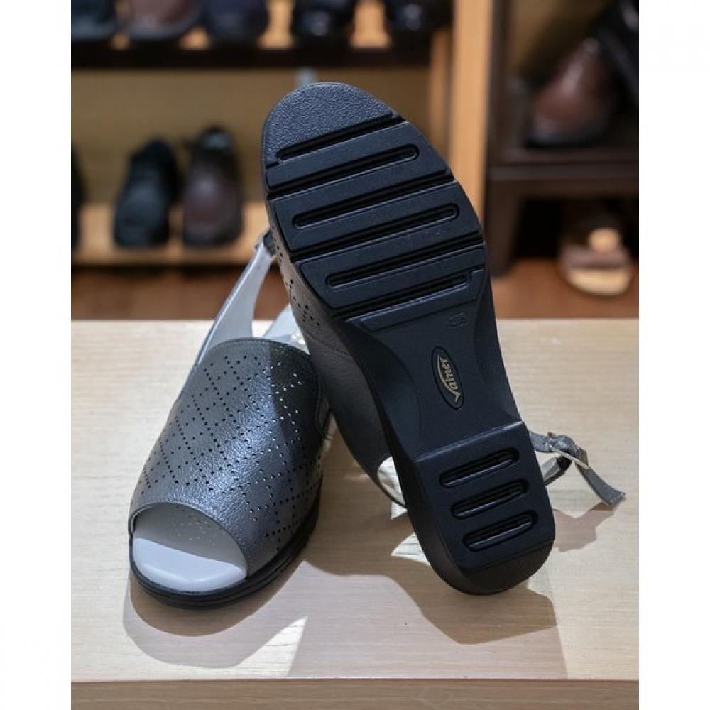 Vainer Women Comfort Sandals Gray 301e