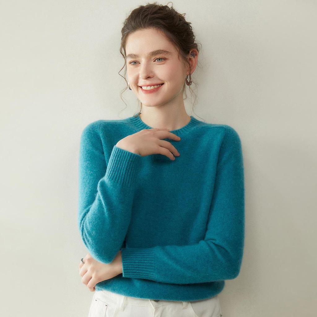 Женский кашемировый свитер с круглым вырезом - Коллекция Осень/Зима 2025, Реглан, Утепленный, Однотонный, Свободный крой, Стройнящий вязаный базовый.