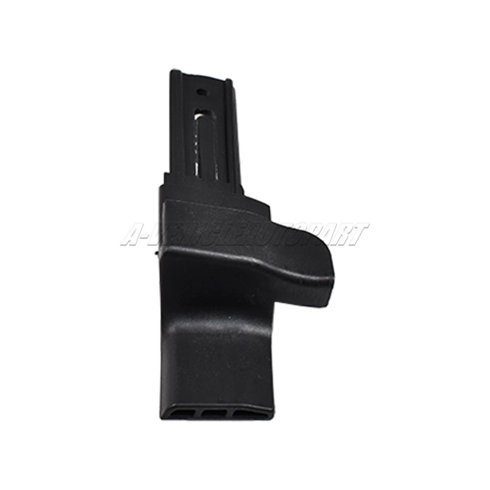 New 3G9867899 For VW Passat B8 Estate Tailgate Parcel Shelf Fixing Clip Left Right 3G9867900 Luggage cover hook car accessories