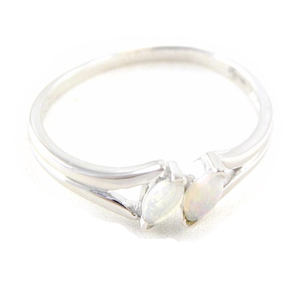 Серебряное кольцо 'Богиня Опала' Белое серебро (родий) - 5 мм