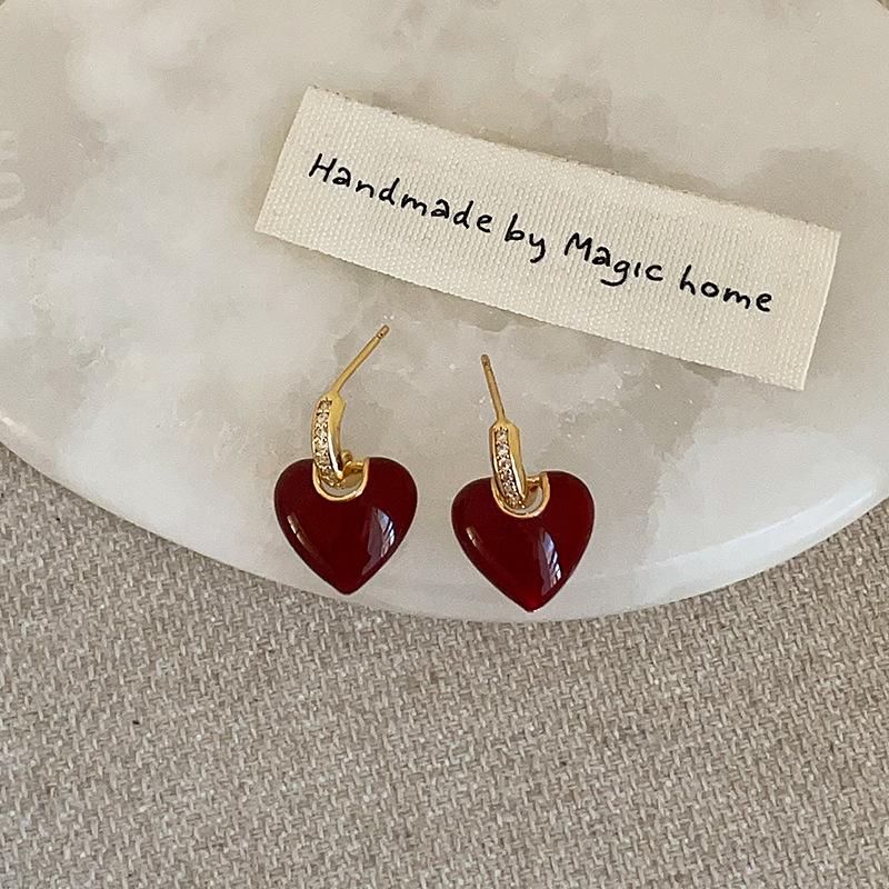 Маленькие серьги-гвоздики с красным цирконием Анкара, капающим маслом, любовь, уникальная женская индивидуальность, изысканная мода, универсальные серьги