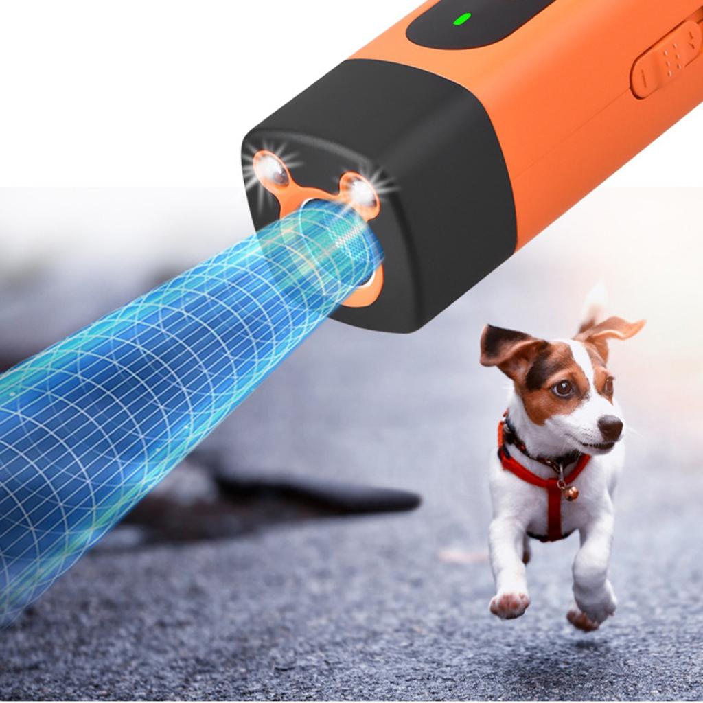 Новый отпугиватель собак со светодиодным дисплеем Устройство для дрессировки против лая 3 головки Ультразвуковой фонарик Высокомощное устройство для дрессировки собак 2025