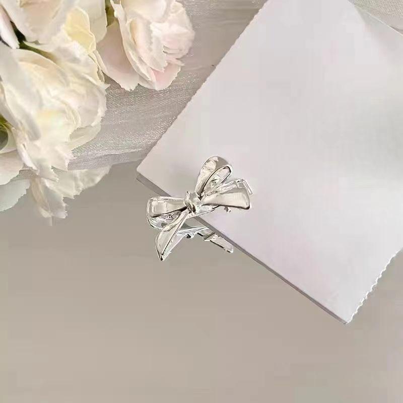 Silver Alloy Bow Hairpin for Women - Stylish Side Bang Clip
