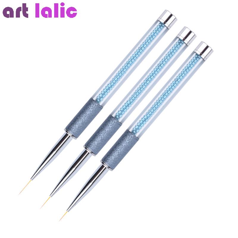 Тонкая кисть для маникюра