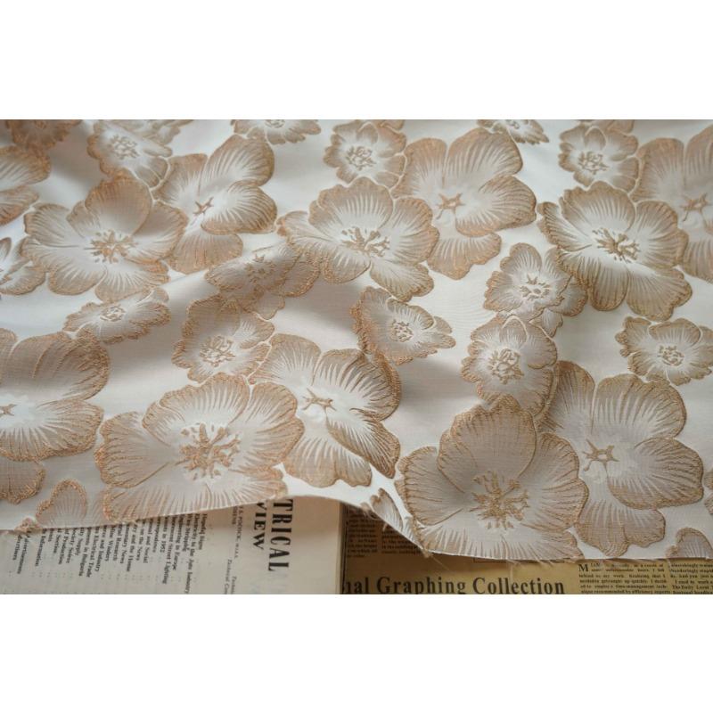 Отличительная элегантная трехмерная тисненая ткань с тиснением в виде цветов для платьев в стиле ретро, весенние и осенние пальто, женские ткани для багажа и одежды