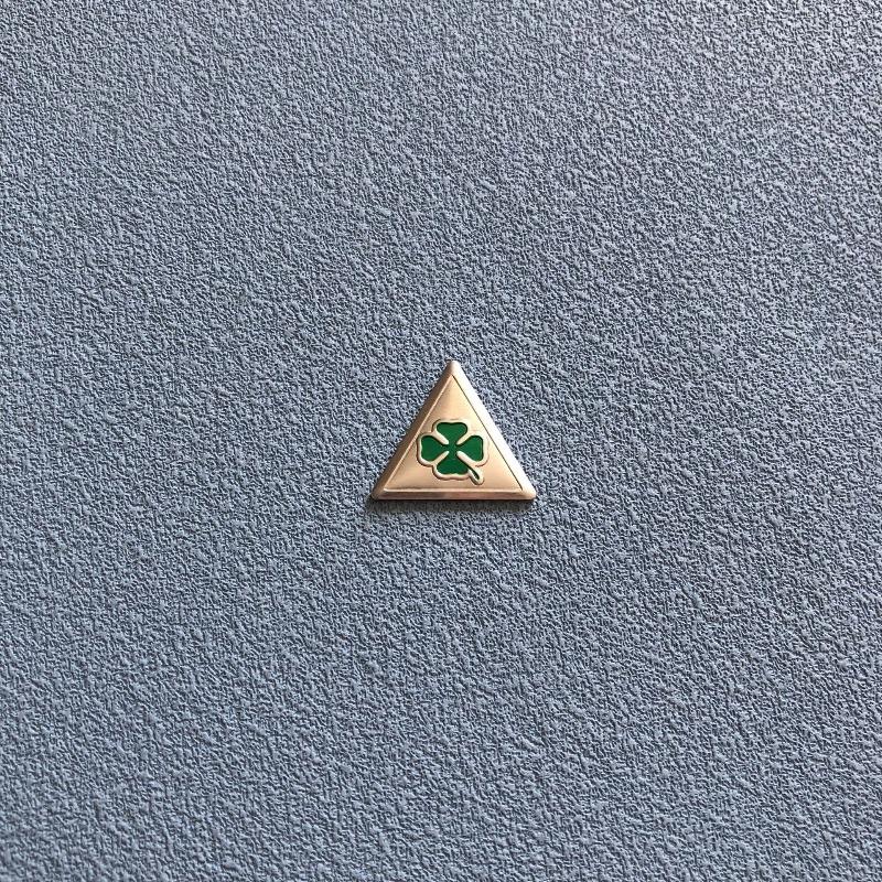 2Pcs green Four Leaf Clover Car Side Fender Emblem Rear Trunk Badge Sticker Romeo 147 156 159 166 Giulietta Spider GT