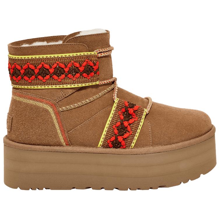 UGG Классические мини II плетеные кроссовки на платформе - Каштановые женские кроссовки Коричневые 1138492-CHE