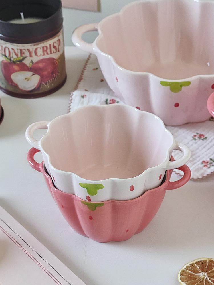 Очаровательная керамическая миска с двойными ручками в форме ягодного лепестка для фруктов, салата или лапши - Защита от ожогов.