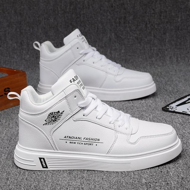 Модная и удобная мужская повседневная обувь на плоской подошве со шнуровкой. Трендовая универсальная повседневная прогулочная обувь.