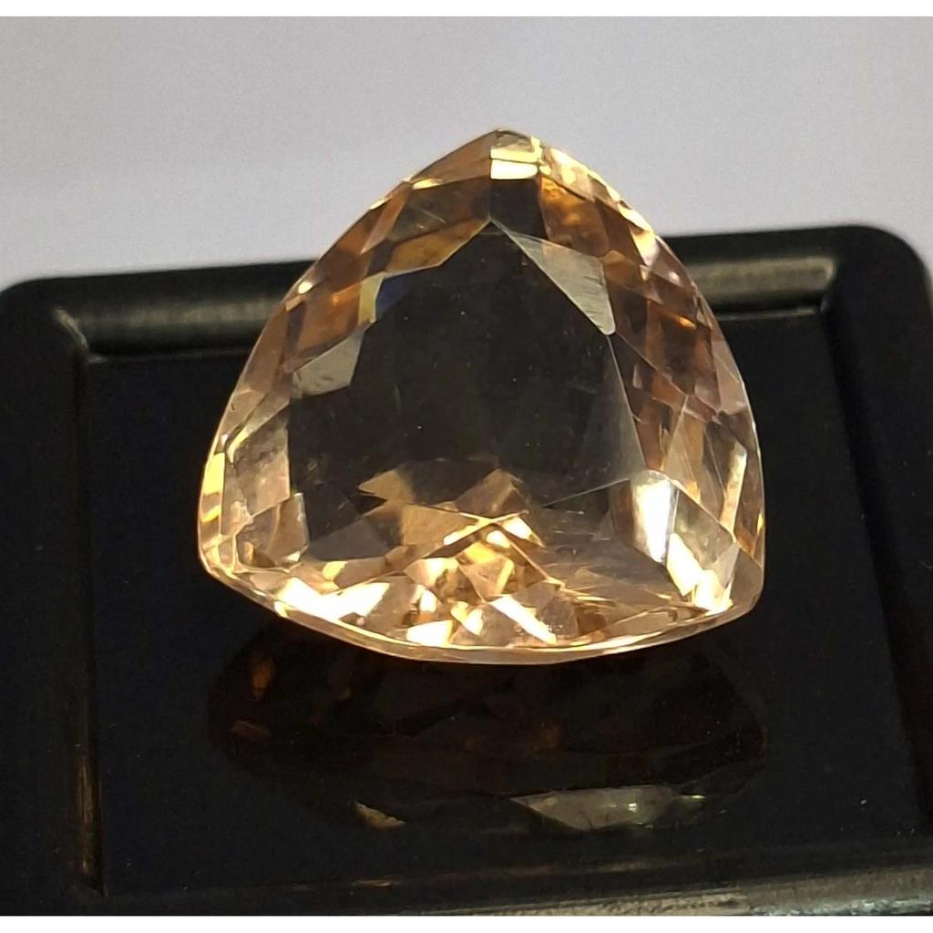Stunning Light Brown Morganite Natural Trillion Cut 11-13 Ct Loose Gemstone