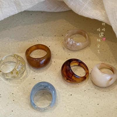 Кольцо из акриловой смолы Dongdaemun: Уникальный и универсальный модный аксессуар для женщин