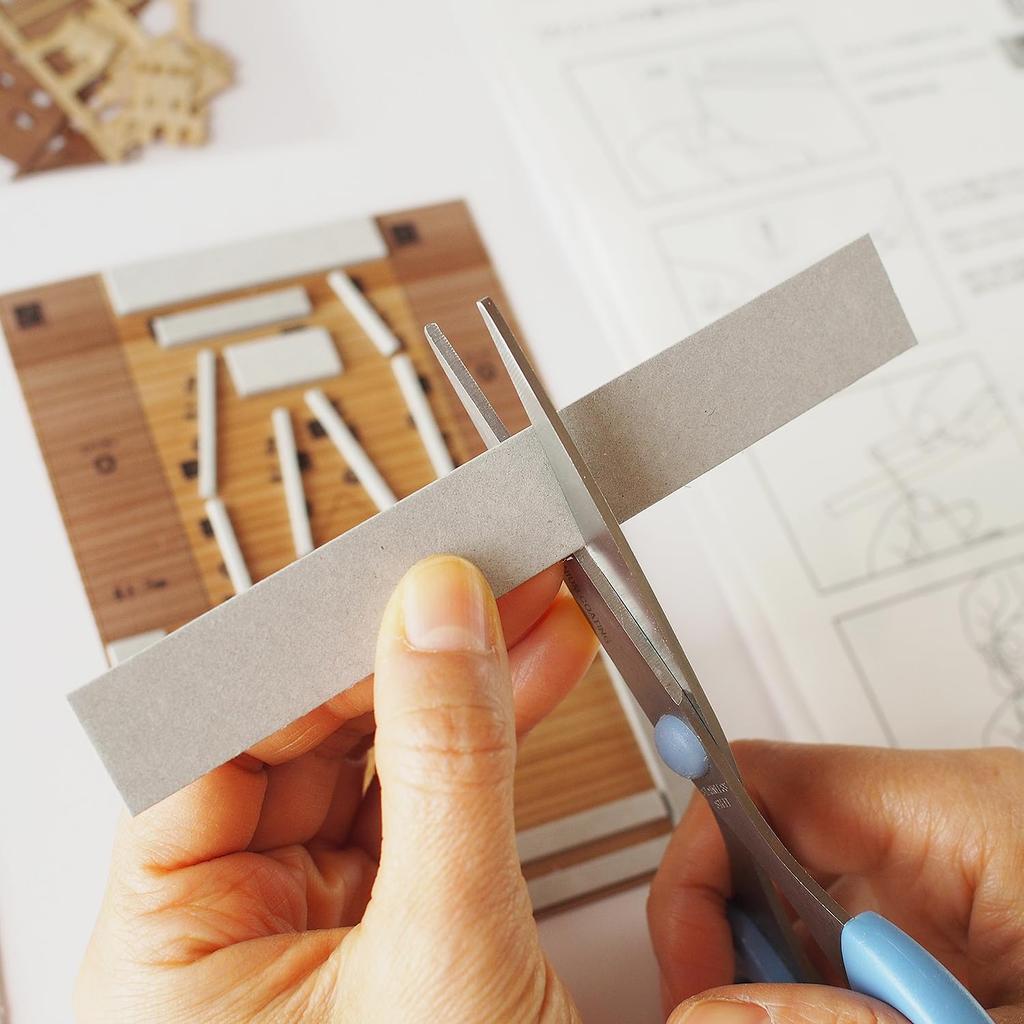 Набор для квиллинга замка KINOWA "Маленькая Бавария", Оригинальная ручная работа, Сделано в Японии