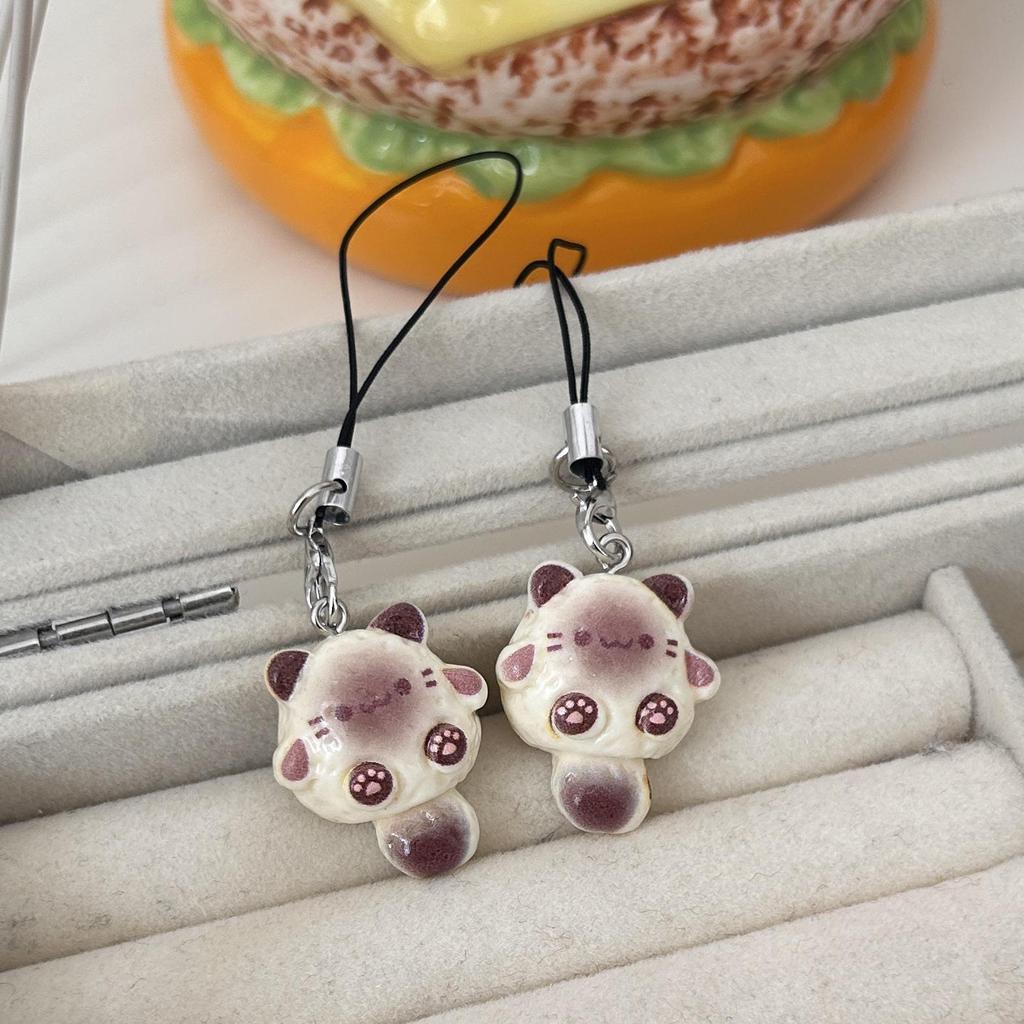 Siamese Cat Pendant Keychain: Cute Cartoon Style Bag Charm Ornament