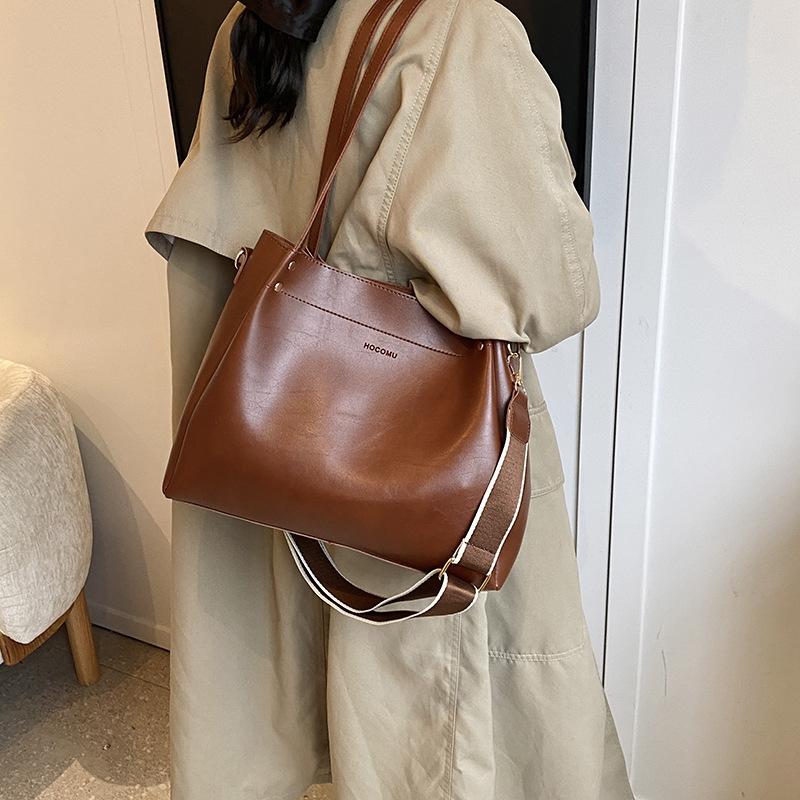 Bags Women's 2025 New Tote Bags Women's Bags Large Capacity High Sense Shoulder Bucket Bag Large Bag