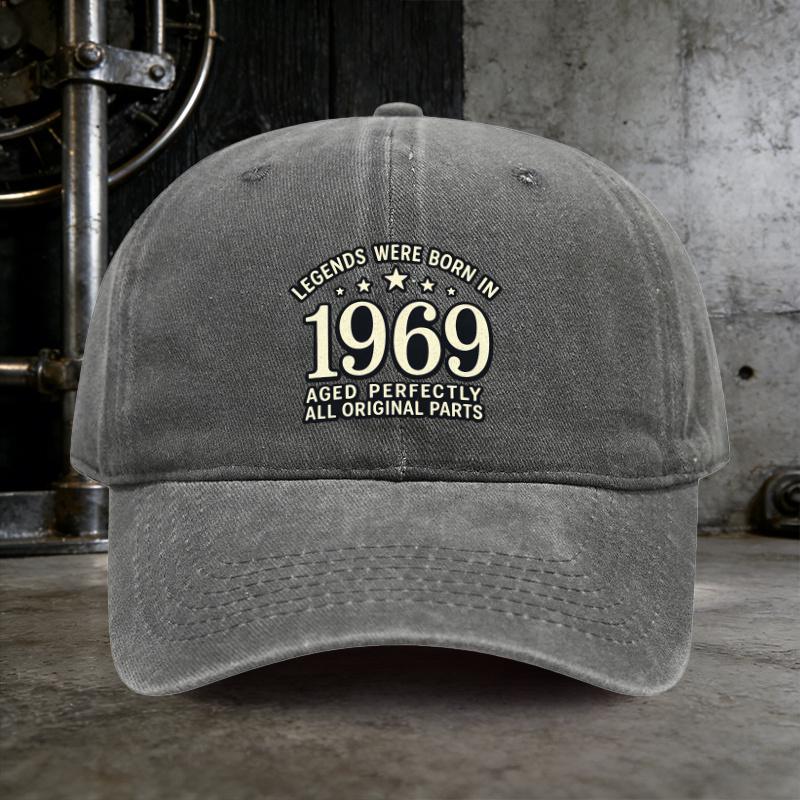 Washed Cowboy Hat a Unisexs Essential Travel Baseball Cap Featuring the Inscription Legends Were Born in Aged Perfectly A