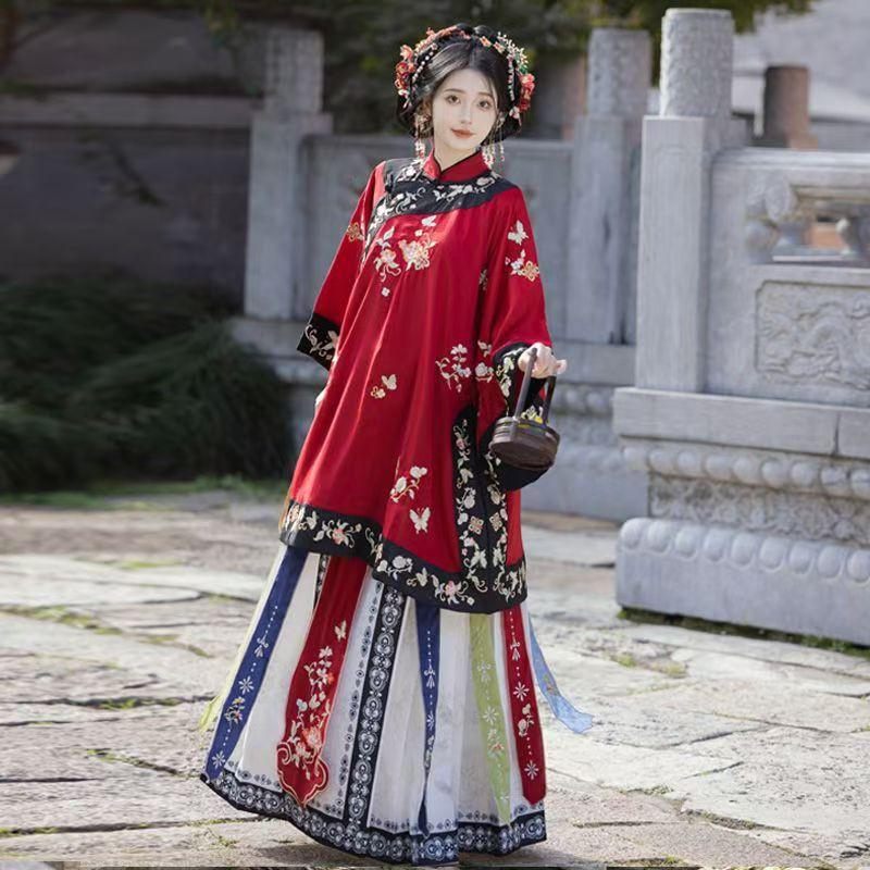 Traditional Chinese Hanfu Dress With Embroidered Ma Mian Skirt Ming Dynasty Style Womens Formal Outfit