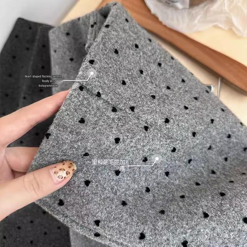 Slightly Chubby Girls' Polka Dot Woolen Half-Length Skirt - 2025 Spring/Autumn Korean Style, Elegant Fit, Retro Hip-Hugging Design