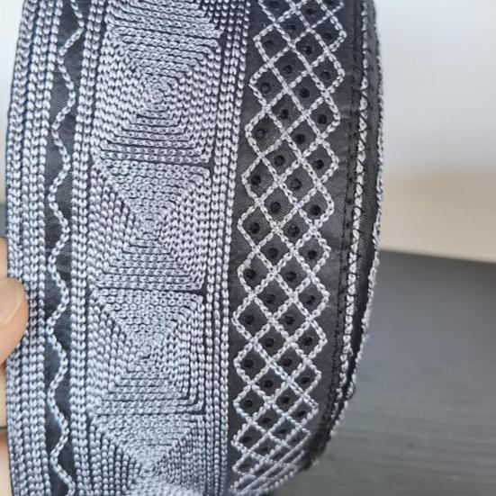 Embroidery Pattern Exquisite Workmanship Prayer Hat Flat Top Men Nation Bowler Hat