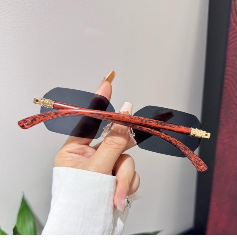 New Fashion Oval Frameless Cut Edge Sunglasses Women'S Summer Uv Resistant Photography Eyewear Men Uv400 Eyeglasses