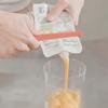 Портативный дозатор соуса, моющийся кухонный гаджет для легкого извлечения соуса, прочная пластиковая конструкция, красная ручка для удобного захвата, уменьшает пищевые отходы