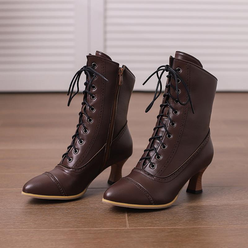 Женские короткие сапоги на высоком каблуке, однотонные остроконечные короткие сапоги в стиле ретро с резным узором, осенне-зимние новые большие женские ботинки