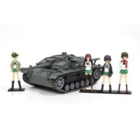 PLATZ Girls Panzer Final Chapter Deformed Assault Gun III Type F Finished Product Hippo Team Figure Finished Product & Pre-painted + 1/35 Pre-painted