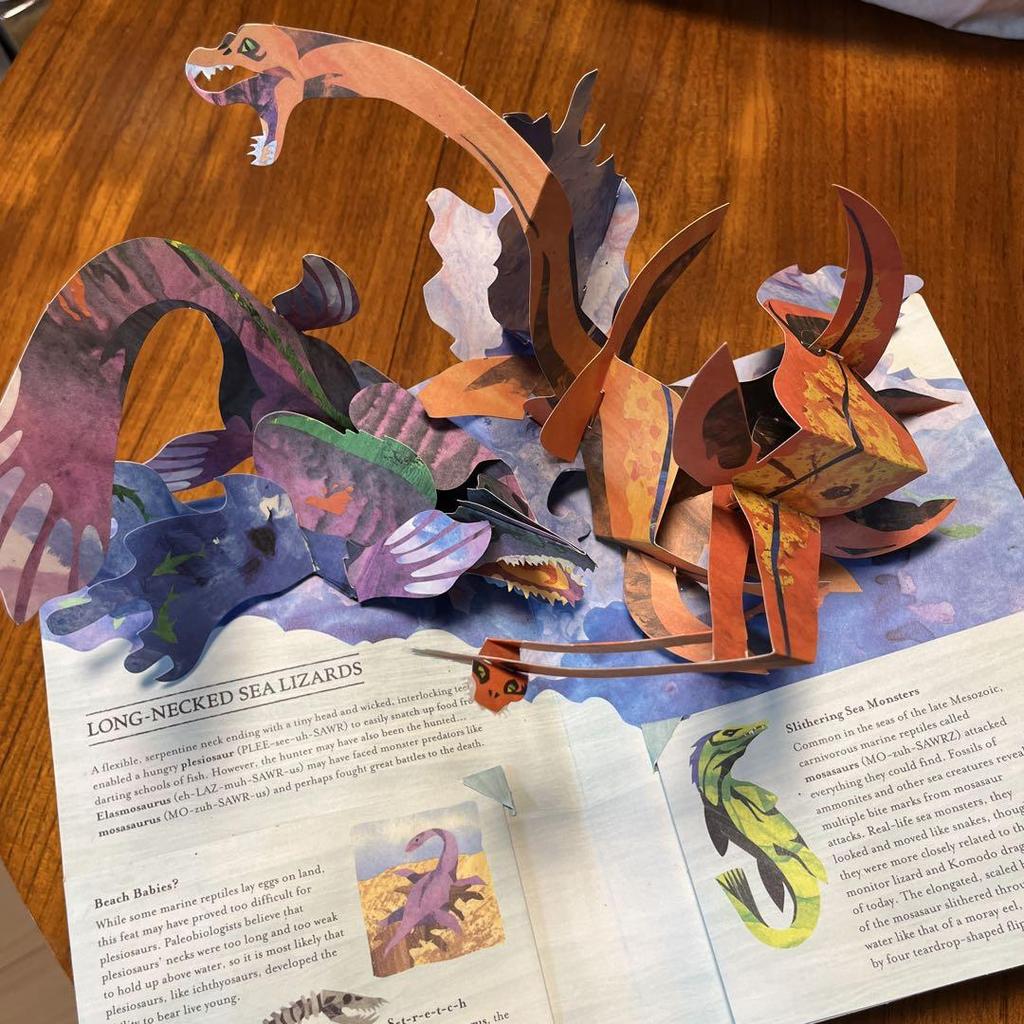 [Б/У] Энциклопедия доисторических акул Роберта Сабуды