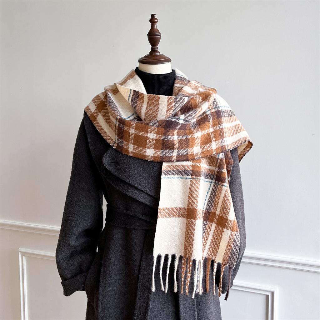 White Plaid Polyester Fringed Scarf Female Autumn And Winter Couple Warm Versatile Skin-Friendly Atmosphere Scarf