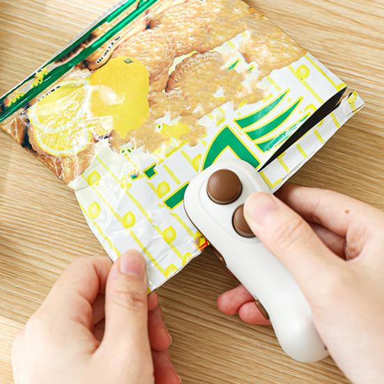 Sealing Machine with Magnetic Suction Base USB Charging Portable Design Sealing Device Handheld Sealer