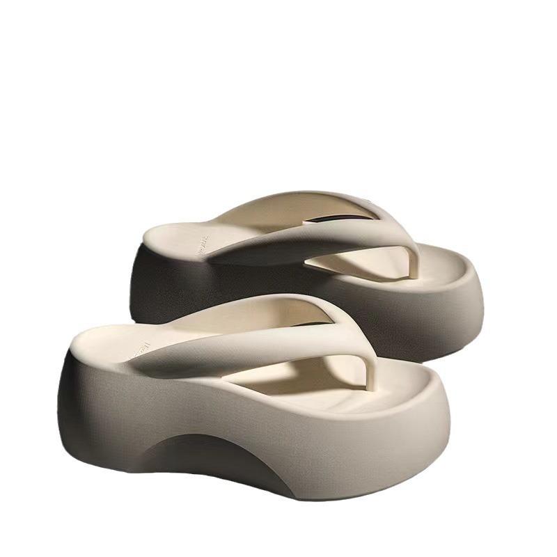 Модные летние тапочки для женщин, резиновые шлепанцы, платформа, пляжные сандалии, низкая мода, гавайские сабо с массажем, 2024