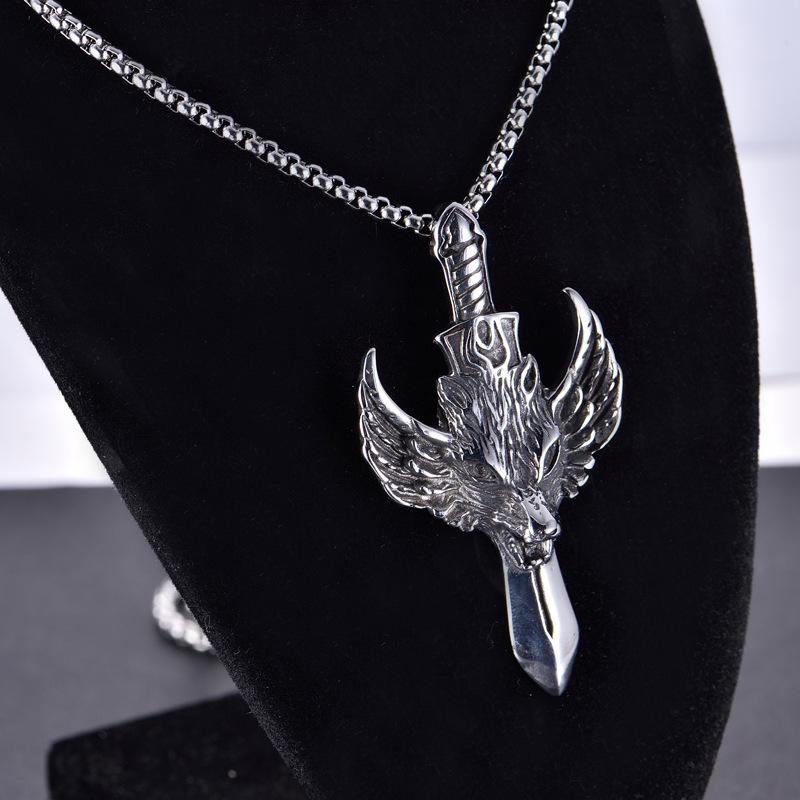 Кулон с головой волка и мечом, винтажное ожерелье, модное мужское ожерелье с преувеличенным крылатым волком