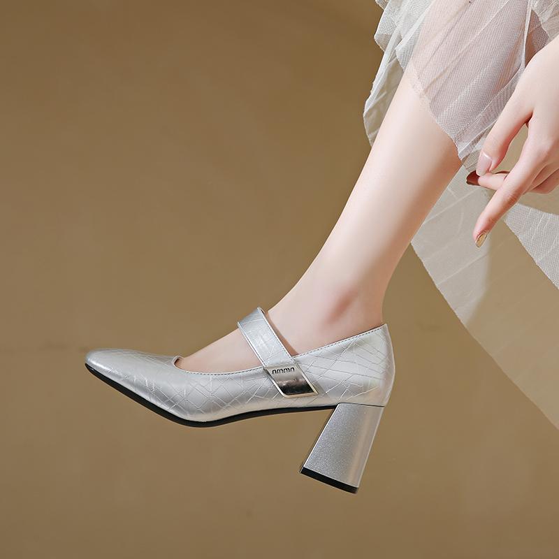 Fashion Women's Mary Janes Shoes 2024 Summer New Patent Leather Shoes French Square Toe Banquet Wedding High Heels Women's Sandalias