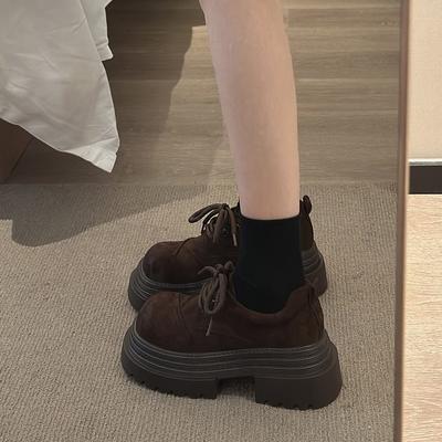 Уродливые милые ретро-лоферы с большой головой, женские, новинка 2025 года, замшевые туфли в британском стиле с круглой головой, на шнуровке, универсальные маленькие кожаные туфли