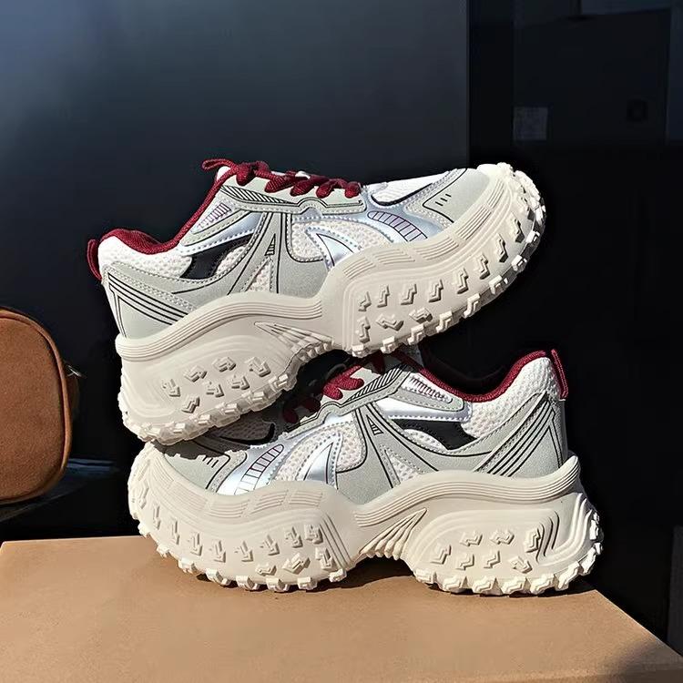 2025 новые кроссовки для пап женские весенне-осенние женские туфли универсальные туфли на платформе популярная повседневная обувь увеличивающая рост спортивная обувь