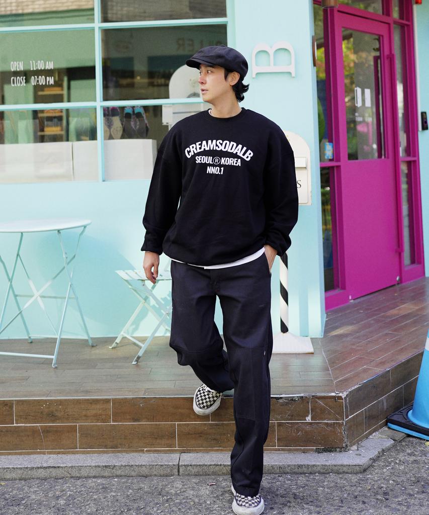 CREAM SODA LAB Lab Cr Nno1 Seoul Korea Acro Logo Sweatshirt Black