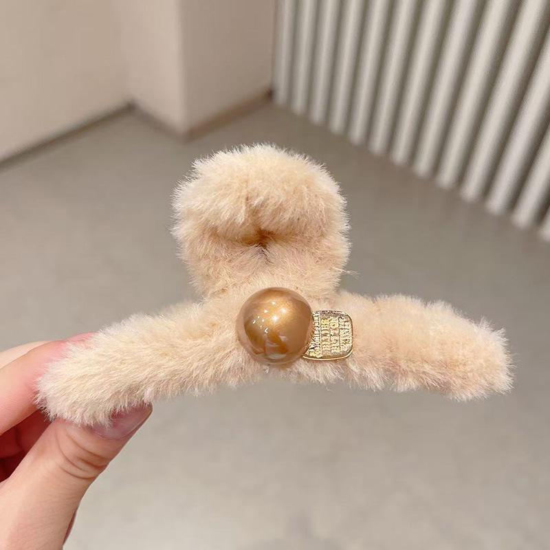 Осень/Зима 2025 Плюшевый мех норки Любовное сердце Стразы Зажим-краб для волос для женщин