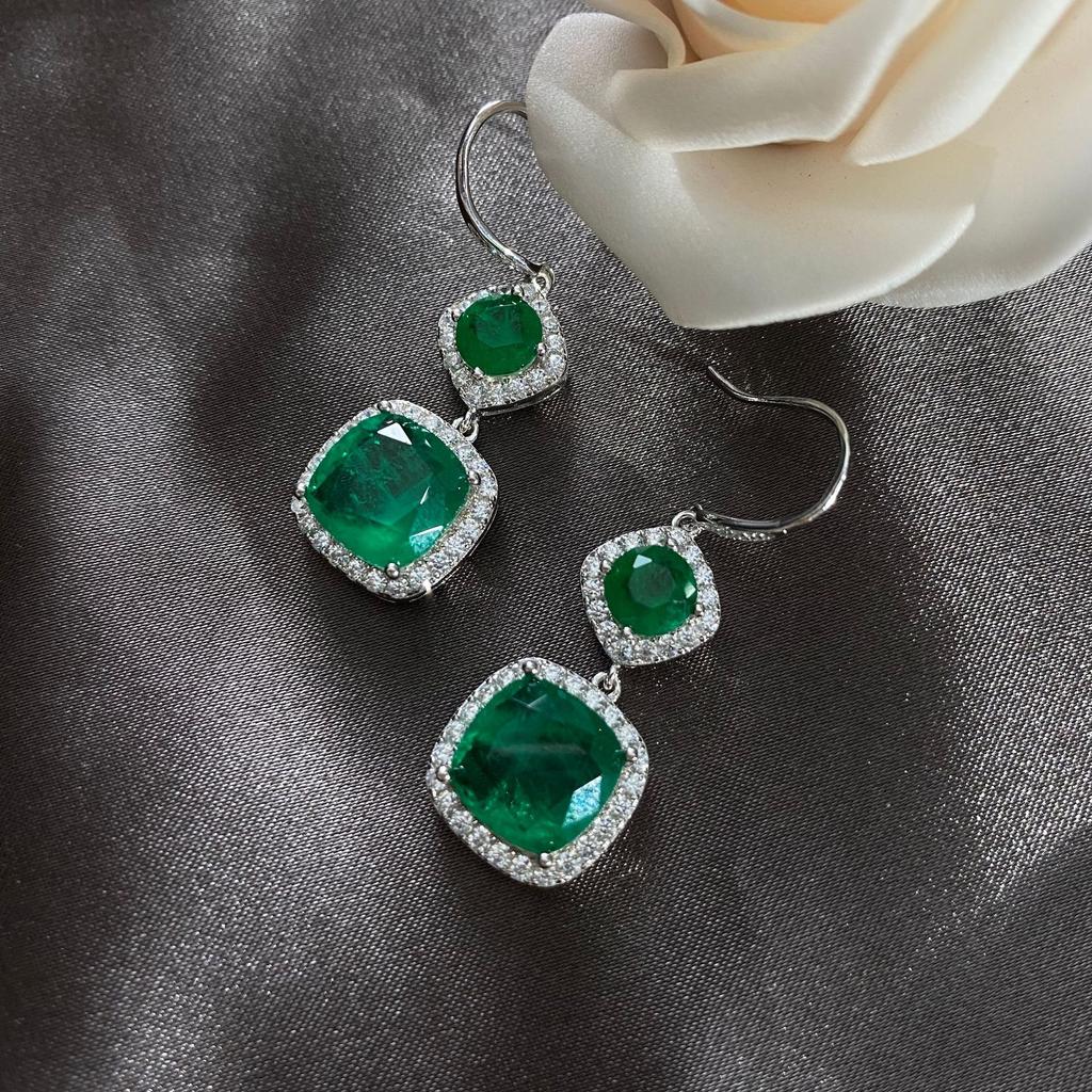 Ювелирные изделия из стерлингового серебра S925, серьги с изумрудами и ветром, преувеличенные серьги с бахромой, аксессуары в стиле ретро.