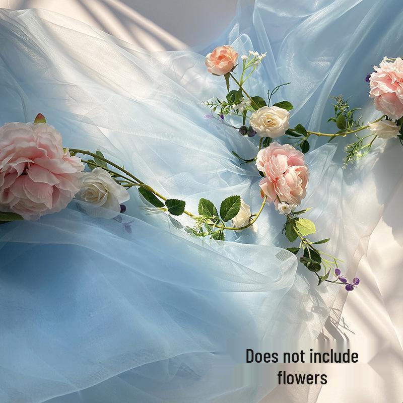 Светло-розовая марлевая занавеска с цветами сакуры с розовым нефритом и акцентами цвета розовой фасолевой пасты - швейцарская противомоскитная сетка для потолка салона красоты.