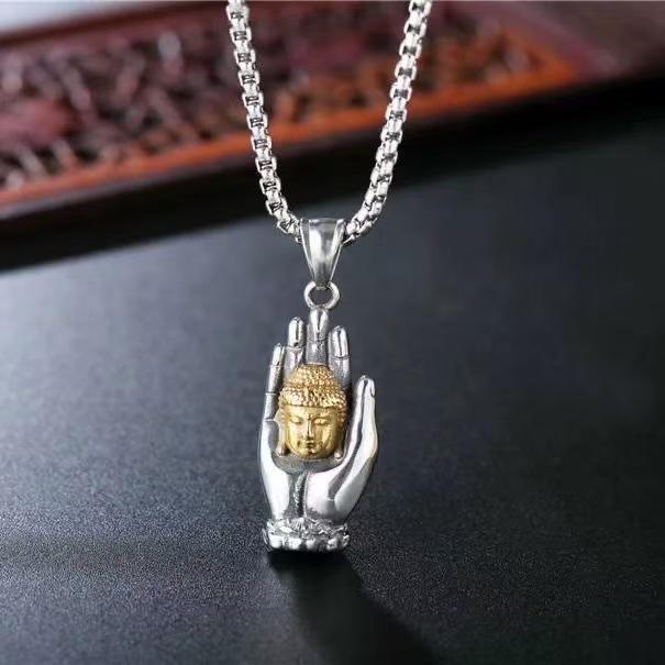 Men's Trendy Letter Necklace: Versatile Light Luxury Cuban Chain Choker