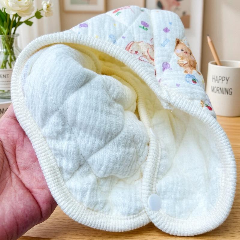 Small dog warm vest for autumn and winter