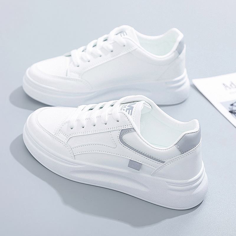 Women's 2024 New Spring Thick-Soled White Sneakers, Perfect for Sports and Casual Wear