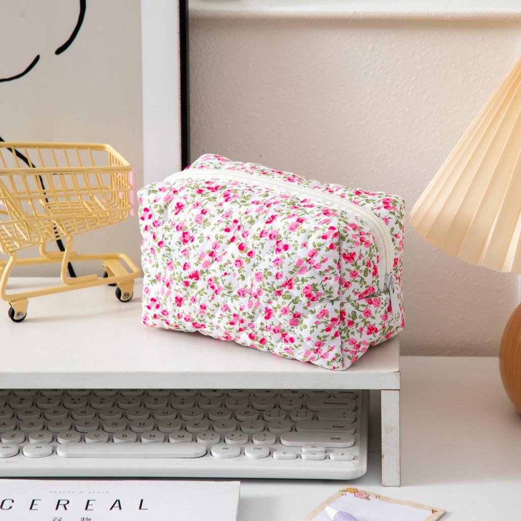 Floral Handheld Cosmetic Bag With Zipper For Travel And Daily Use