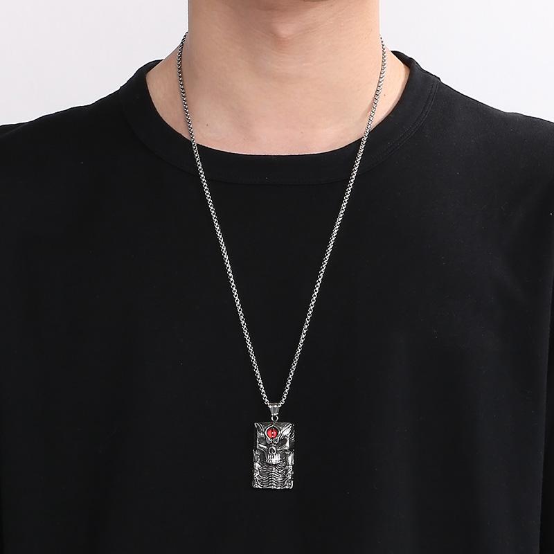 Vintage Skull Square Pendant Necklace for Men Stainless Steel Round Charm Pendant Domineering Trend Jewelry Gift