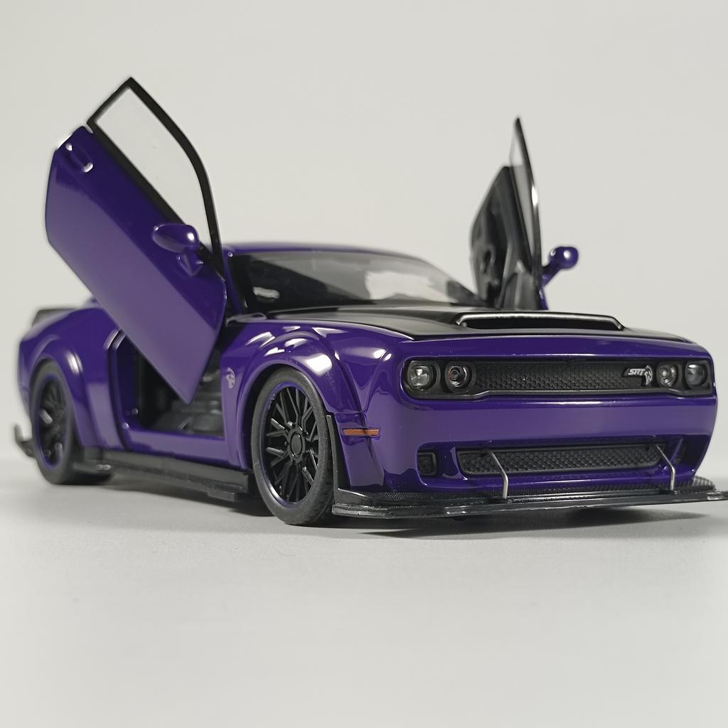 1:32 Dodge Challenger SRT Hellcat Redeye V8 Металлический Литой Модель из Сплава Американский Мускул Спортивный Автомобиль Коллекция Хобби Декорации